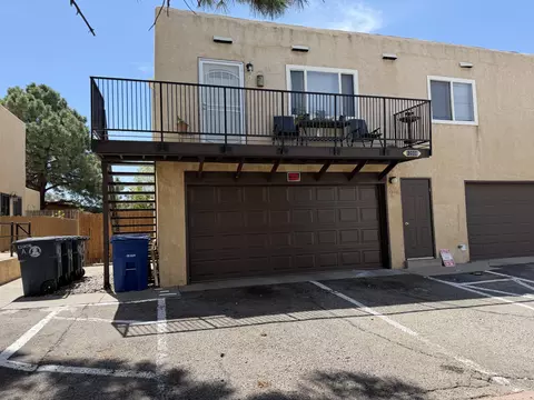12008 Stilwell Dr NE #B, Albuquerque, NM 87112