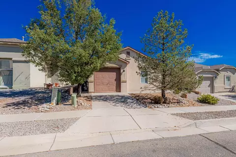 10615 Covert Ln SW, Albuquerque, NM 87121