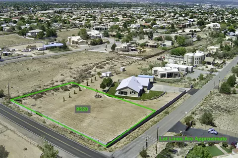 9520 Signal Ave NE, Albuquerque, NM 87122