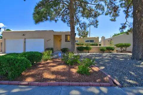 3332 Betts Dr NE, Albuquerque, NM 87111