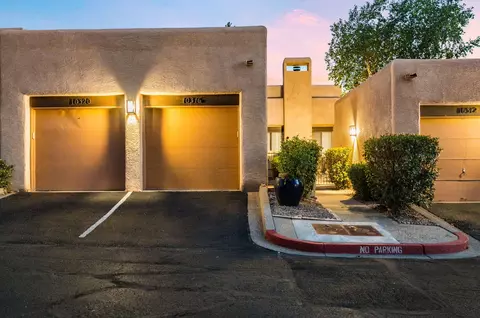 10316 Las Casitas St NE, Albuquerque, NM 87111