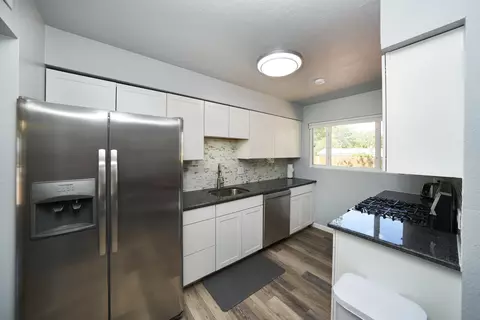 1909 Chelwood Park Blvd NE, Albuquerque, NM 87112