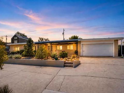 3032 San Joaquin Ave SE, Albuquerque, NM 87106