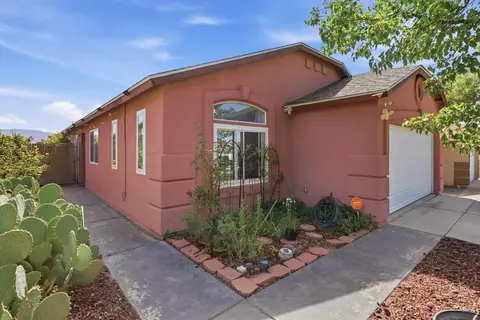 10612 Satellite St NW, Albuquerque, NM 87114