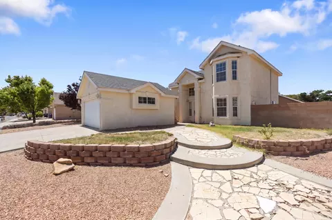 1139 Avenida Las Vistas NW, Los Lunas, NM 87031
