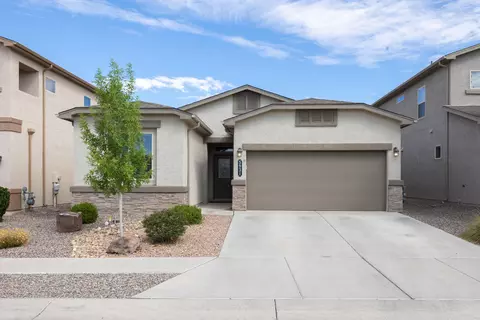 5931 Ermemin Ave NW, Albuquerque, NM 87114