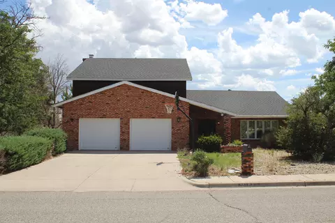 1118 Ridgecrest Ave, Gallup, NM 87301