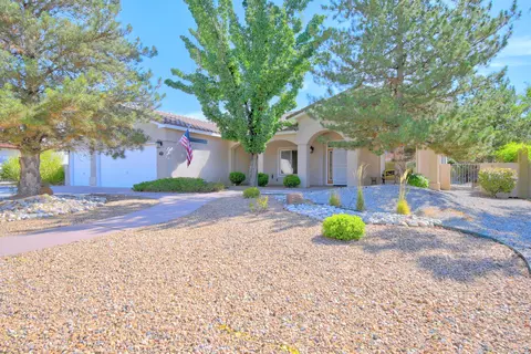 7008 Santa Elena St NE, Albuquerque, NM 87113