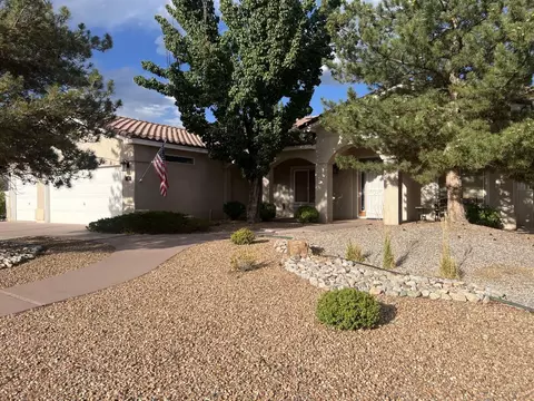 7008 Santa Elena St NE, Albuquerque, NM 87113