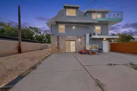 9238 4th St NW, Albuquerque, NM 87114