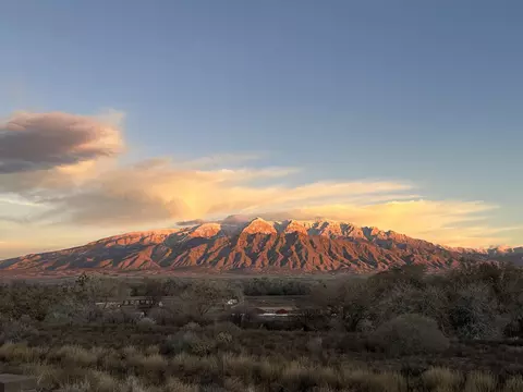 6517 Sandia Vista Pl NE, Rio Rancho, NM 87144