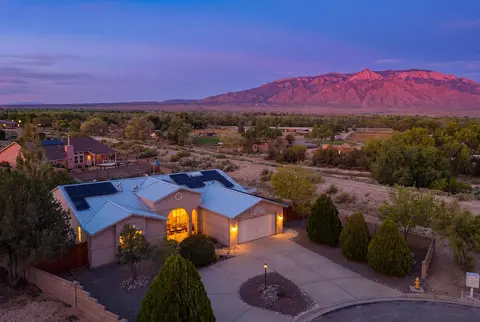6517 Sandia Vista Pl NE, Rio Rancho, NM 87144