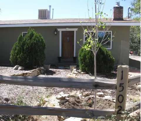 1502 Griegos Rd NW, Albuquerque, NM 87107