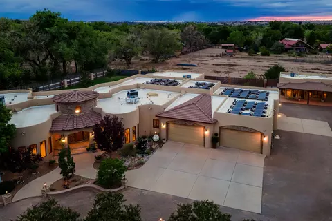 2 Caliente De Sol, Corrales, NM 87048