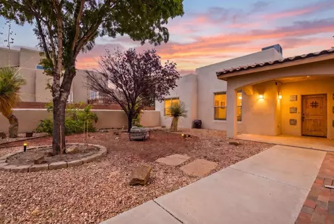 6325 Del Carmen Dr NE, Rio Rancho, NM 87144