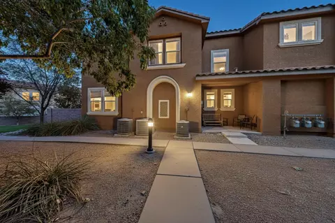 601 Menaul Blvd NE UNIT 1404, Albuquerque, NM 87107
