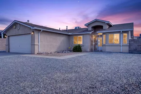 1320 Quiet Desert Dr SW, Albuquerque, NM 87121