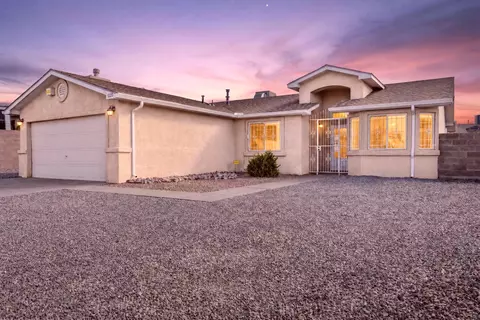 1320 Quiet Desert Dr SW, Albuquerque, NM 87121