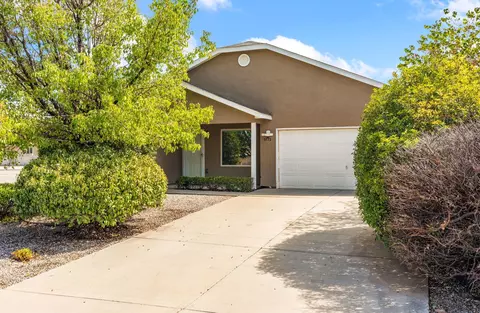 5772 Night Whisper Rd NW, Albuquerque, NM 87114