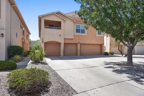 5640 Valle Alegre Rd NW, Albuquerque, NM 87120