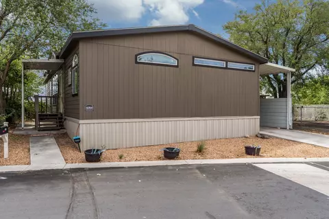 11704 Wild Horse Trl SE, Albuquerque, NM 87123