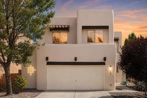 5832 Ermemin Ave NW, Albuquerque, NM 87114