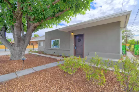 5014 La Cienega St NW, Albuquerque, NM 87107