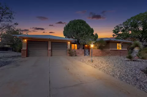 1445 Sunset Rd SE, Rio Rancho, NM 87124