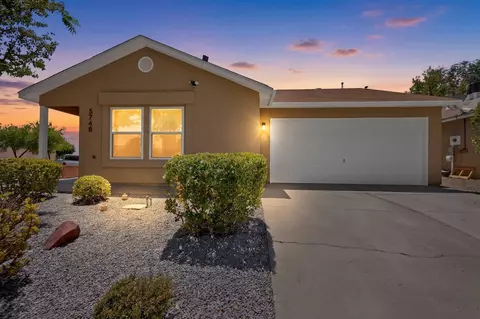 5748 Pinon Flats Rd NW, Albuquerque, NM 87114