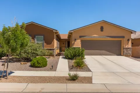 4070 Mora River Ave SW, Los Lunas, NM 87031
