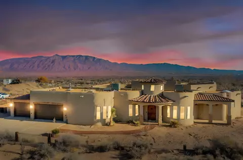 3 Quiet Ln, Corrales, NM 87048