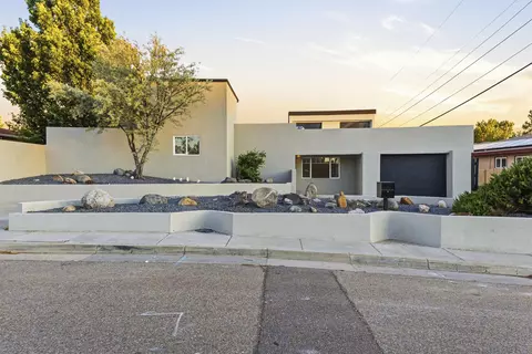 2614 Schell Pl NE, Albuquerque, NM 87106