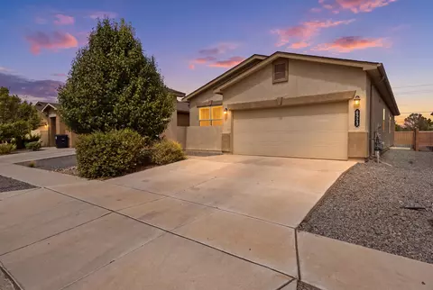 6923 Silver Moon Rd NW, Albuquerque, NM 87114