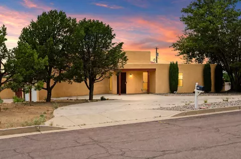 14326 Oakwood Pl NE, Albuquerque, NM 87123
