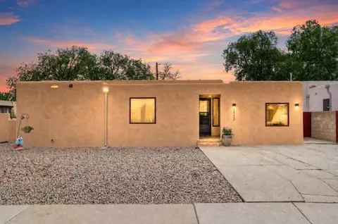 1112 Bryn Mawr Dr NE, Albuquerque, NM 87106