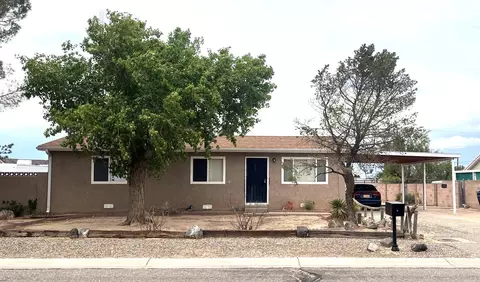 6329 Wayne Rd NW, Albuquerque, NM 87120