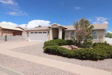 7043 Clark Hills Dr NE, Rio Rancho, NM 87144