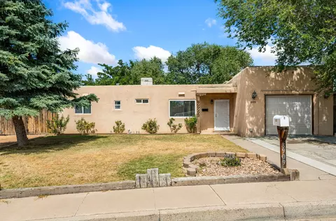8909 Shoshone Rd NE, Albuquerque, NM 87111