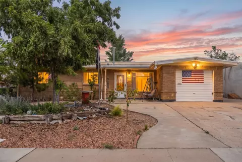 11401 Mountain Rd NE, Albuquerque, NM 87112