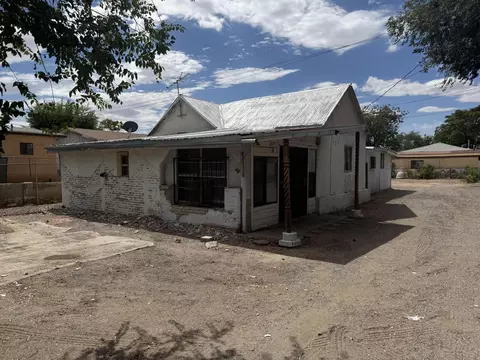 1839 12 Broadway Blvd SE, Albuquerque, NM 87102