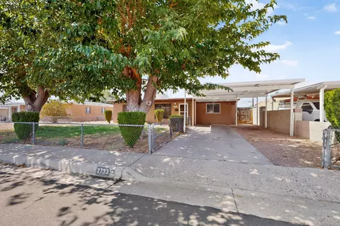 2733 Indiana St NE, Albuquerque, NM 87110