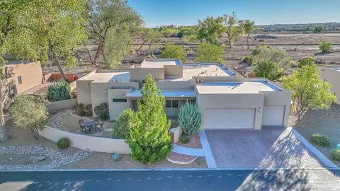 1005 Avenida Los Suenos, Bernalillo, NM 87004
