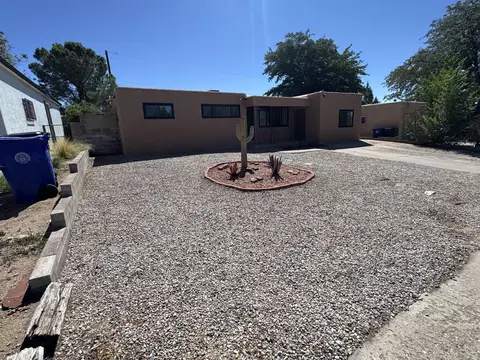 11208 Prospect Ave NE, Albuquerque, NM 87112