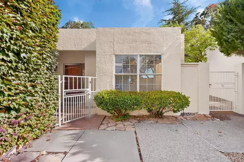 8233 Countrywood Rd NE, Albuquerque, NM 87109