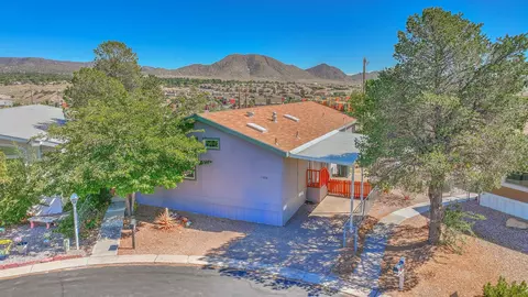 11638 Wild Horse Trl SE, Albuquerque, NM 87123