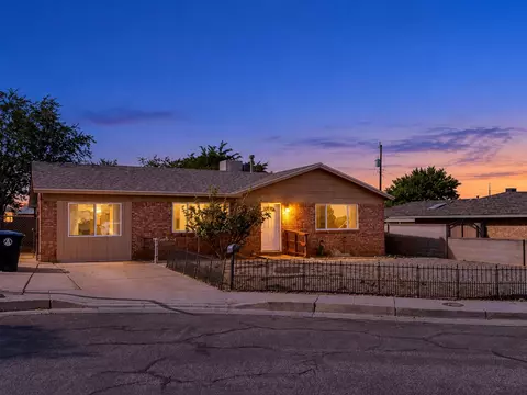 11916 Euclid Ct NE, Albuquerque, NM 87112
