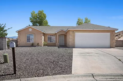 12 Acts Pl, Los Lunas, NM 87031