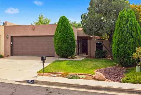 7452 Burlison Dr NE, Albuquerque, NM 87109
