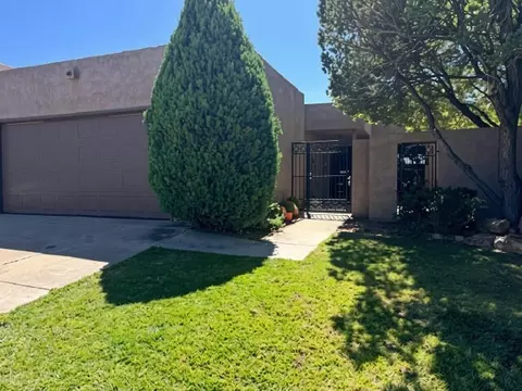 7452 Burlison Dr NE, Albuquerque, NM 87109
