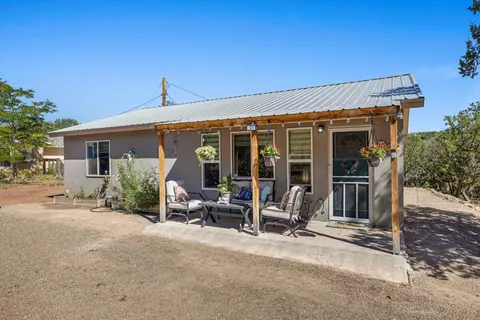 22 Kelly Lynn Dr, Sandia Park, NM 87047